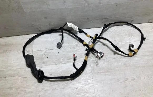 Ford Fiesta Tailgate/trunk wiring harness H1BT-13A409-ae
