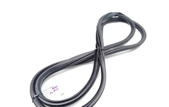 KIA Ceed Rear door rubber seal (on body) 