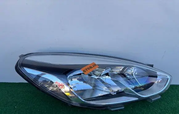 Ford Fiesta Headlight/headlamp H1BB-13W029-AD
