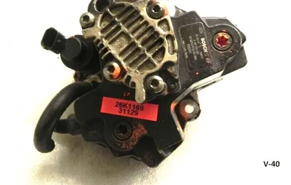 Volvo XC70 Fuel injection high pressure pump 0445010043 8689591