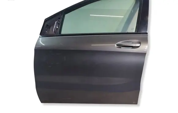 Mercedes-Benz B W246 W242 Front door 