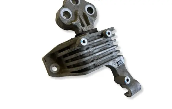Jeep Cherokee Engine mount bracket P68102283AG
