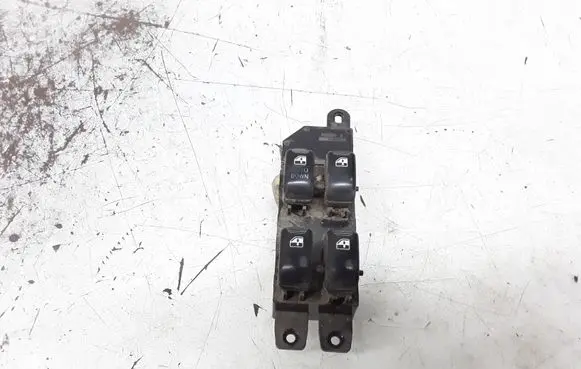 Hyundai Santa Fe Electric window control switch 9357026000
