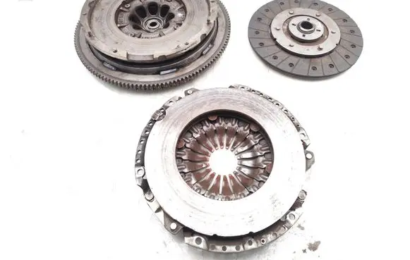 Jaguar XE Clutch set kit G4D36477CB G4D37540ED