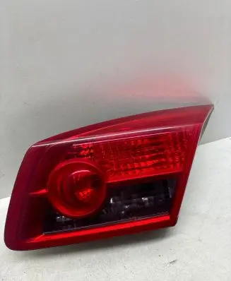 Renault Vel Satis Tailgate rear/tail lights 8200014363