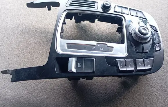 Audi A4 Allroad B8 Head unit multimedia control 8T0919609F