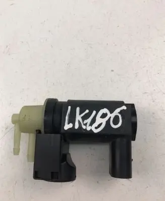 Volvo V60 Turbo solenoid valve 31339808