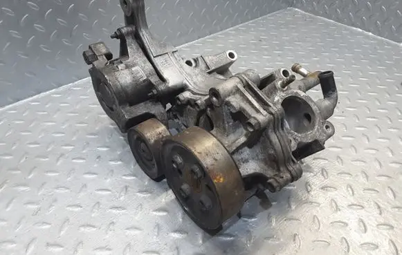 Mazda 6 Generator/alternator bracket R2AA15176 S1428