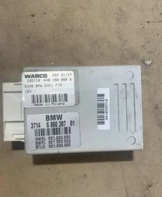 BMW X5 F15 Air suspension control unit module (rear) 6860387