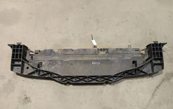Peugeot 207 Front bumper cross member 18C0718116
