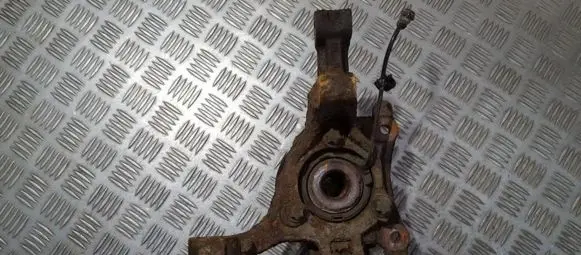 Opel Zafira B Front wheel hub