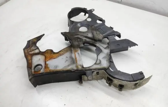 Volkswagen Tiguan Timing belt guard (cover) 03L109145B