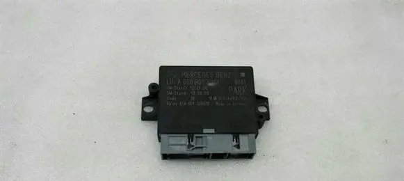 Mercedes-Benz E W212 Parking PDC control unit/module A0009008004