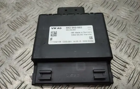 Audi A4 Allroad Voltage converter/converter module 8K0959663