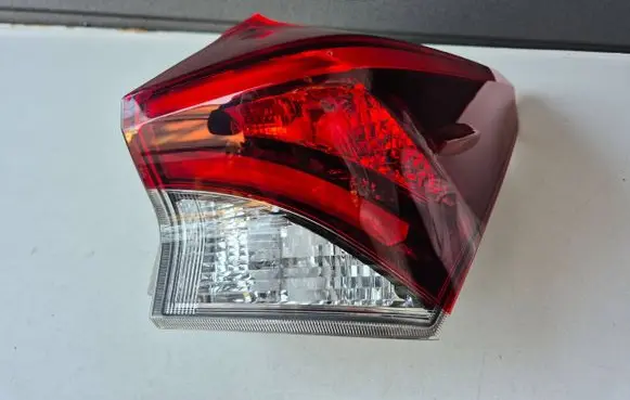 Toyota Auris E180 Rear/tail lights 8155102A61