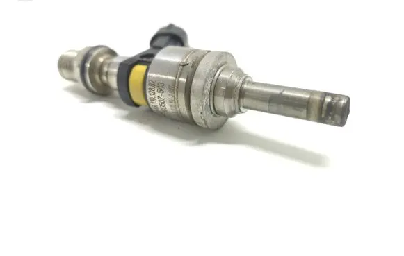 Porsche Panamera (970) Fuel injector 94811012882 103507513