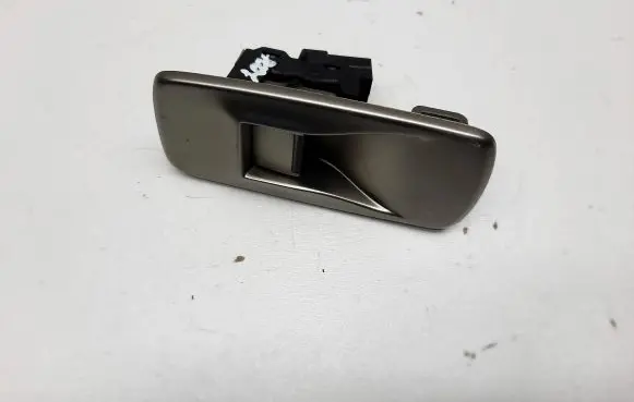 Jaguar XF X250 Electric window control switch 8X2314717AB