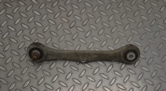 Infiniti M Y51 Rear upper control arm/wishbone 102742100D