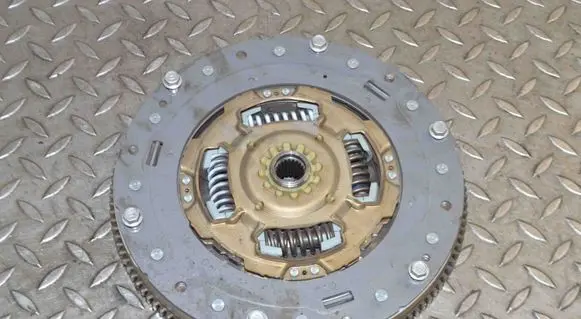 Lexus RX 450H Flywheel 8D133581