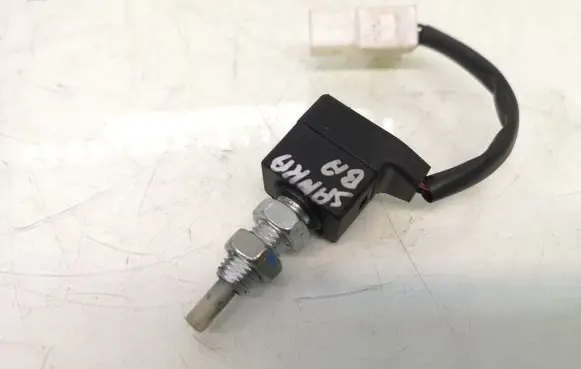 Clutch pedal sensor