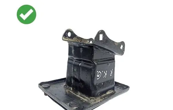 Mercedes-Benz R W251 Front subframe 0131282