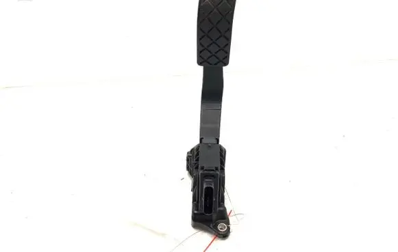 Audi A4 S4 B9 Accelerator throttle pedal 8W1723523