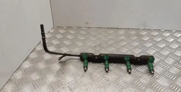 Fuel injectors set