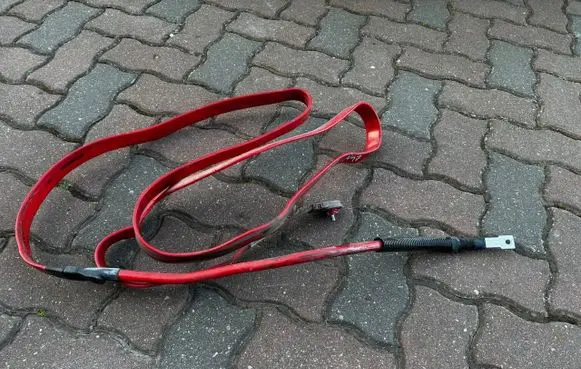 BMW 5 F10 F11 Positive cable (battery) 9150990 9150987 10304410