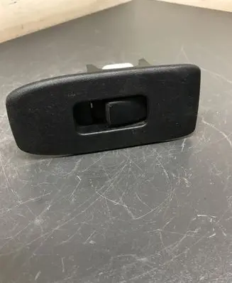 Mitsubishi Pajero Electric window control switch MR4444892