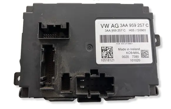 Volkswagen PASSAT B8 Comfort/convenience module 3AA959257C 10518121