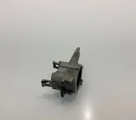 Mercedes-Benz E W211 Front parking sensor holder (PDC) A2118850267 2118850267