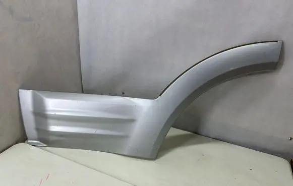 Mitsubishi Pajero Rear door trim (molding) MR478761