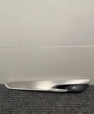BMW X5 F15 Rear door interior handle 15P305103 15P303906