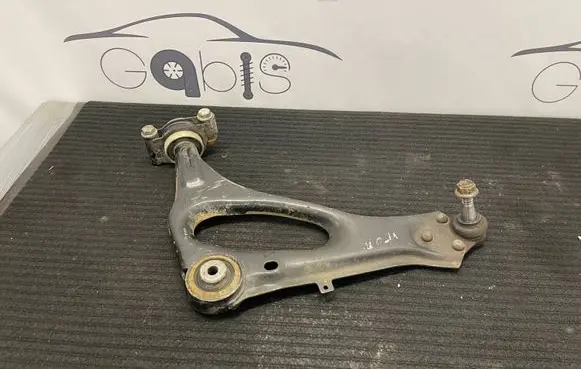 Mercedes-Benz Vito Viano W447 Front lower control arm/wishbone