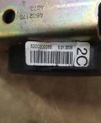 Renault Scenic II - Grand scenic II Rear seatbelt 8200309286