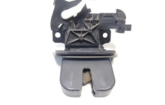 Audi Q7 4L Tailgate/trunk/boot lock/catch/latch 8P4827505B