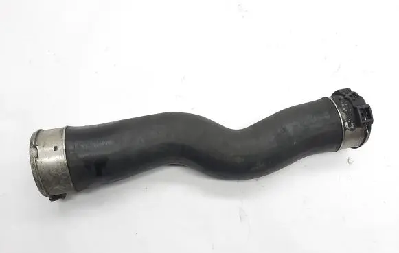 BMW 5 F10 F11 Intercooler hose/pipe 521108A