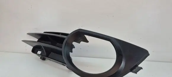 Audi A3 S3 8P Front bumper lower grill 8P3807681A