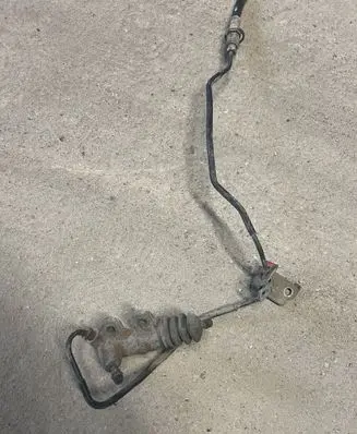 Clutch slave cylinder