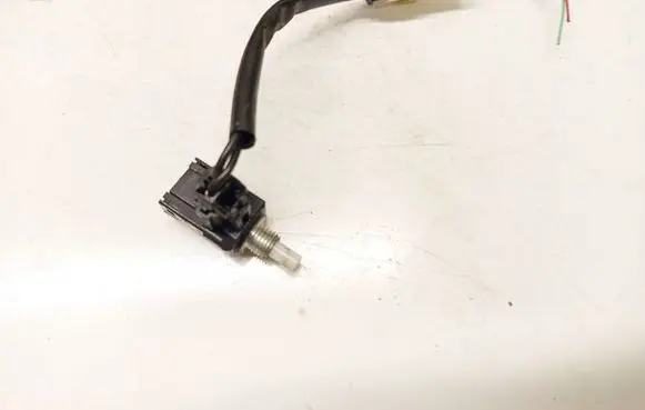 Audi A6 S6 C6 4F Brake pedal sensor switch CV591