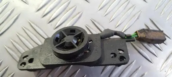 Nissan Primera Front door speaker lh07961 281492f500