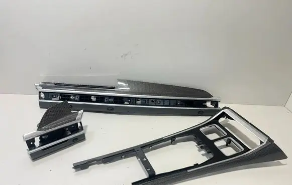 BMW 7 G70 Dashboard glove box trim 7883381 7883375