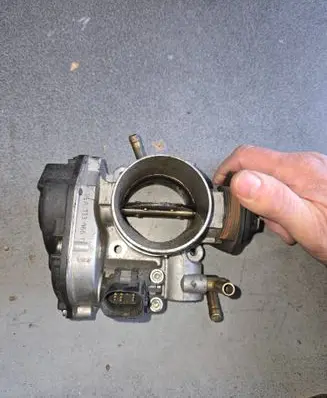 Audi A3 S3 8L Throttle valve 06A133066G