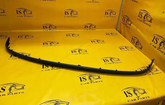 BMW 1 E81 E87 Rear bumper trim bar molding 51127136091 7136091