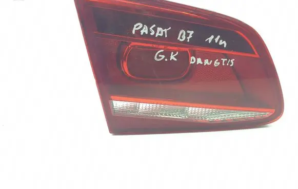 Volkswagen PASSAT B7 Tailgate rear/tail lights 3AE945093E