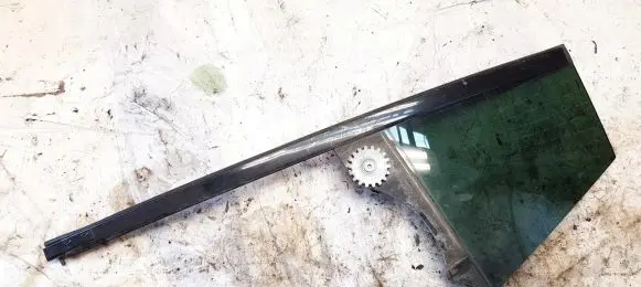 BMW 5 GT F07 Rear vent window glass 43r00128