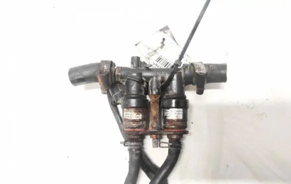 Subaru Legacy LP gas injector 67R010086