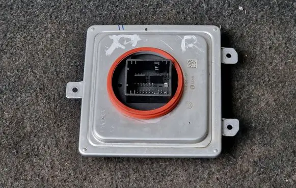 BMW X7 G07 LED ballast control module 7933360 00805000 0015003500