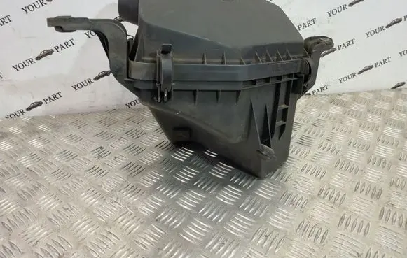 Lexus GS 300 350 430 450H Air filter box 1770031551