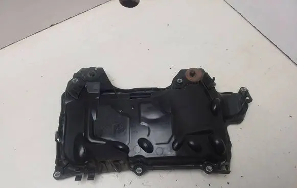 Nissan X-Trail T31 Engine cover (trim) 8200672464